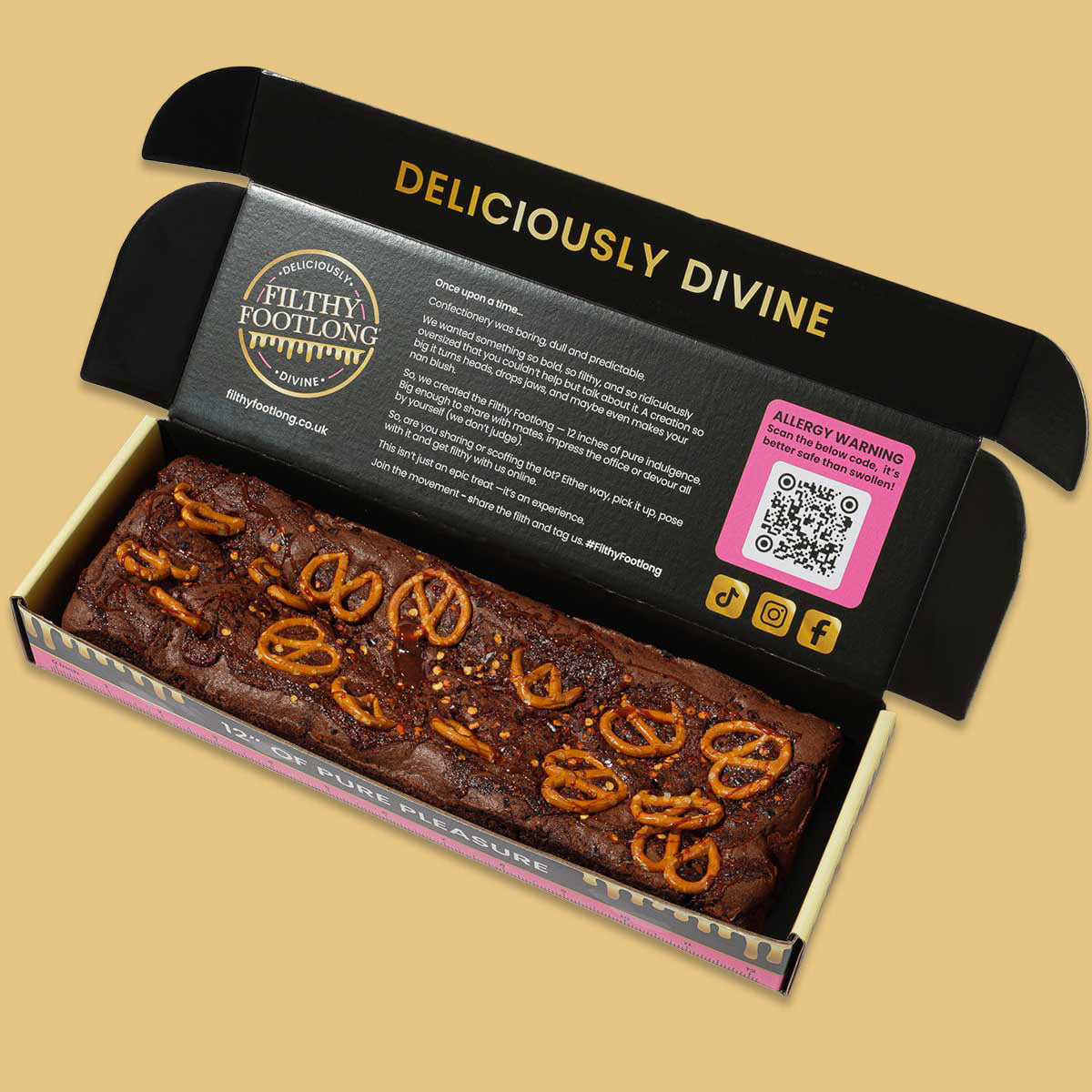 Valentine’s brownie with QR code