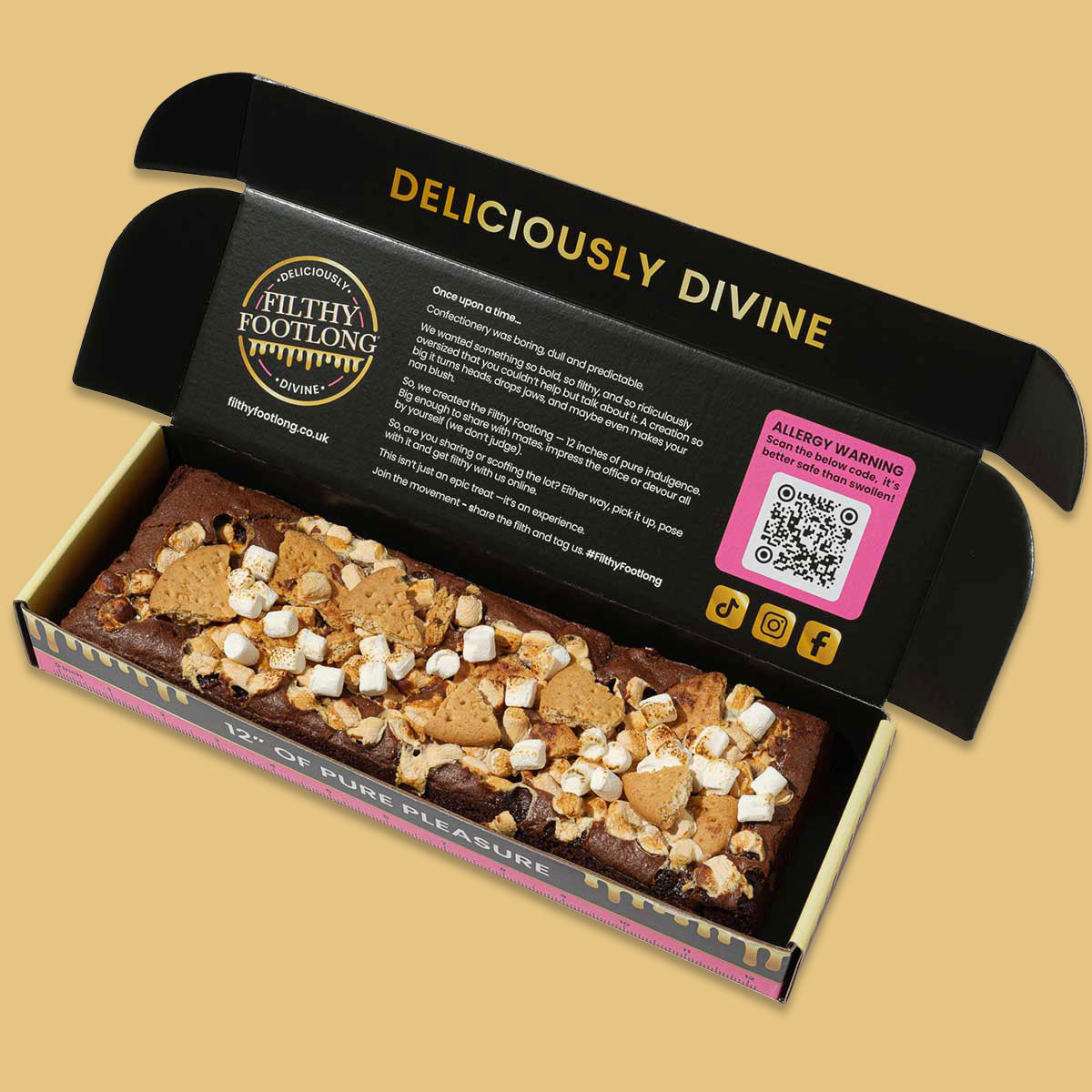 Marshmallows and digestive biscuits